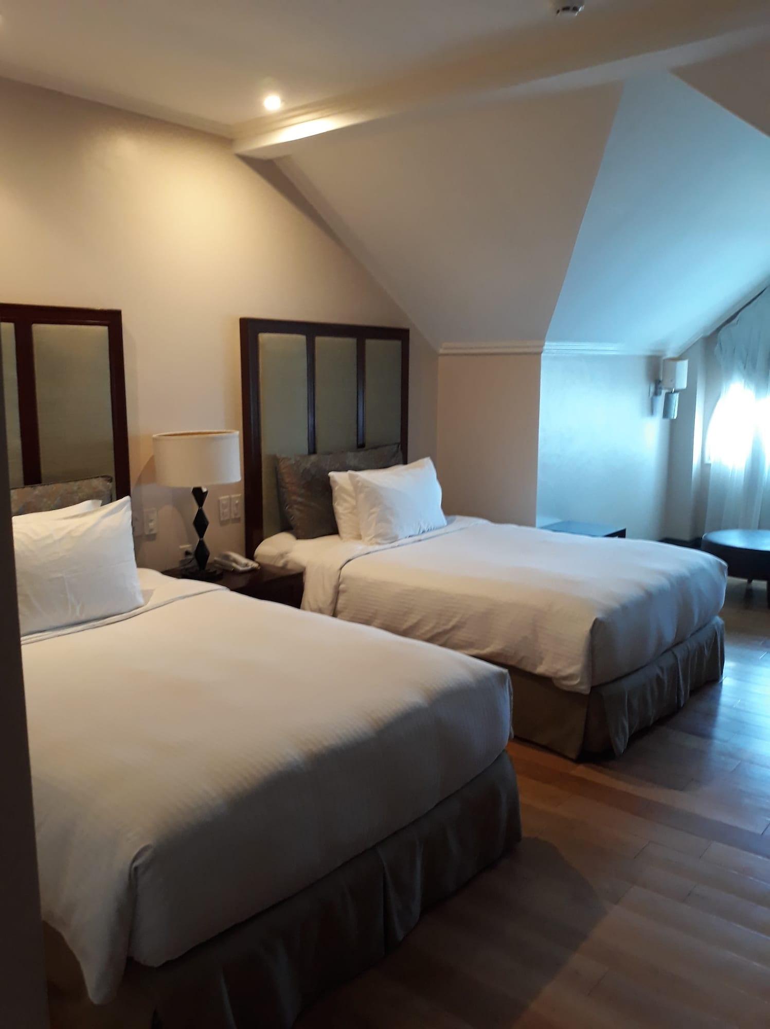 Hotel Venezia Legazpi Bagian luar foto
