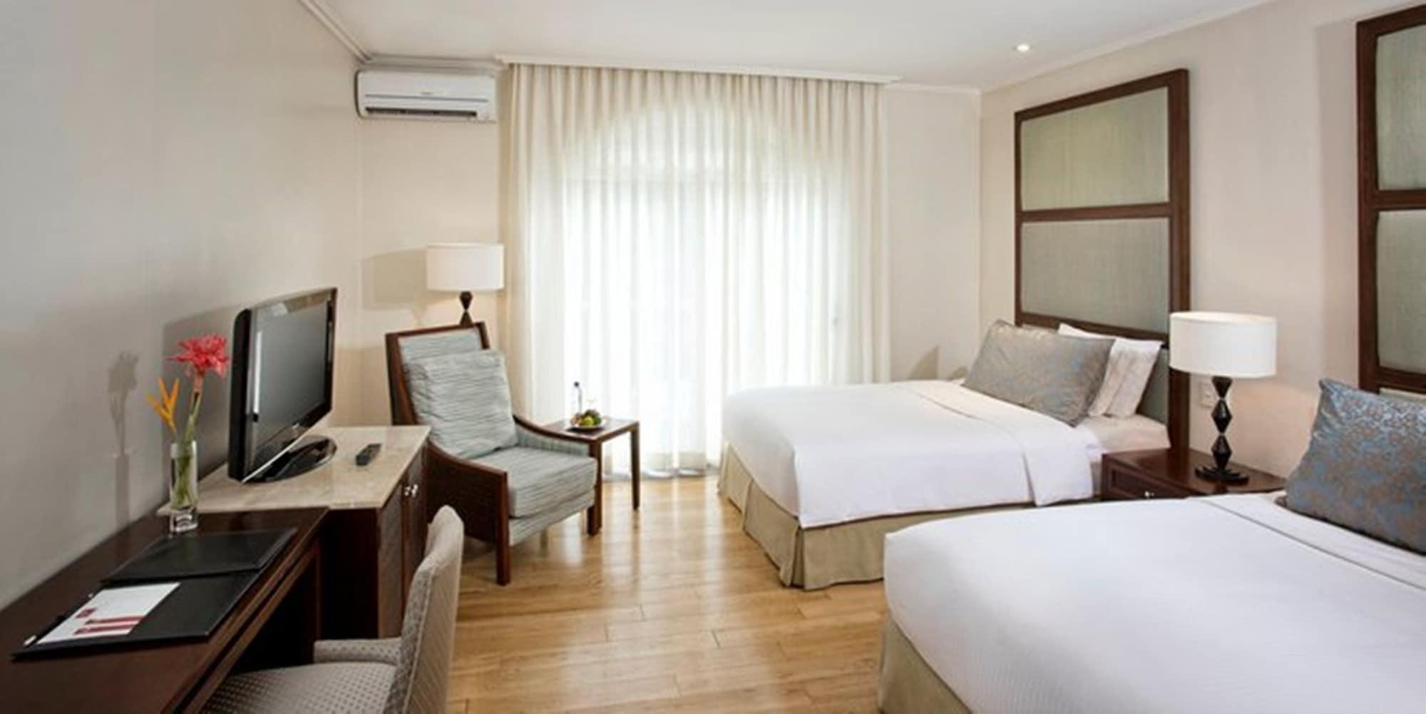 Hotel Venezia Legazpi Bagian luar foto