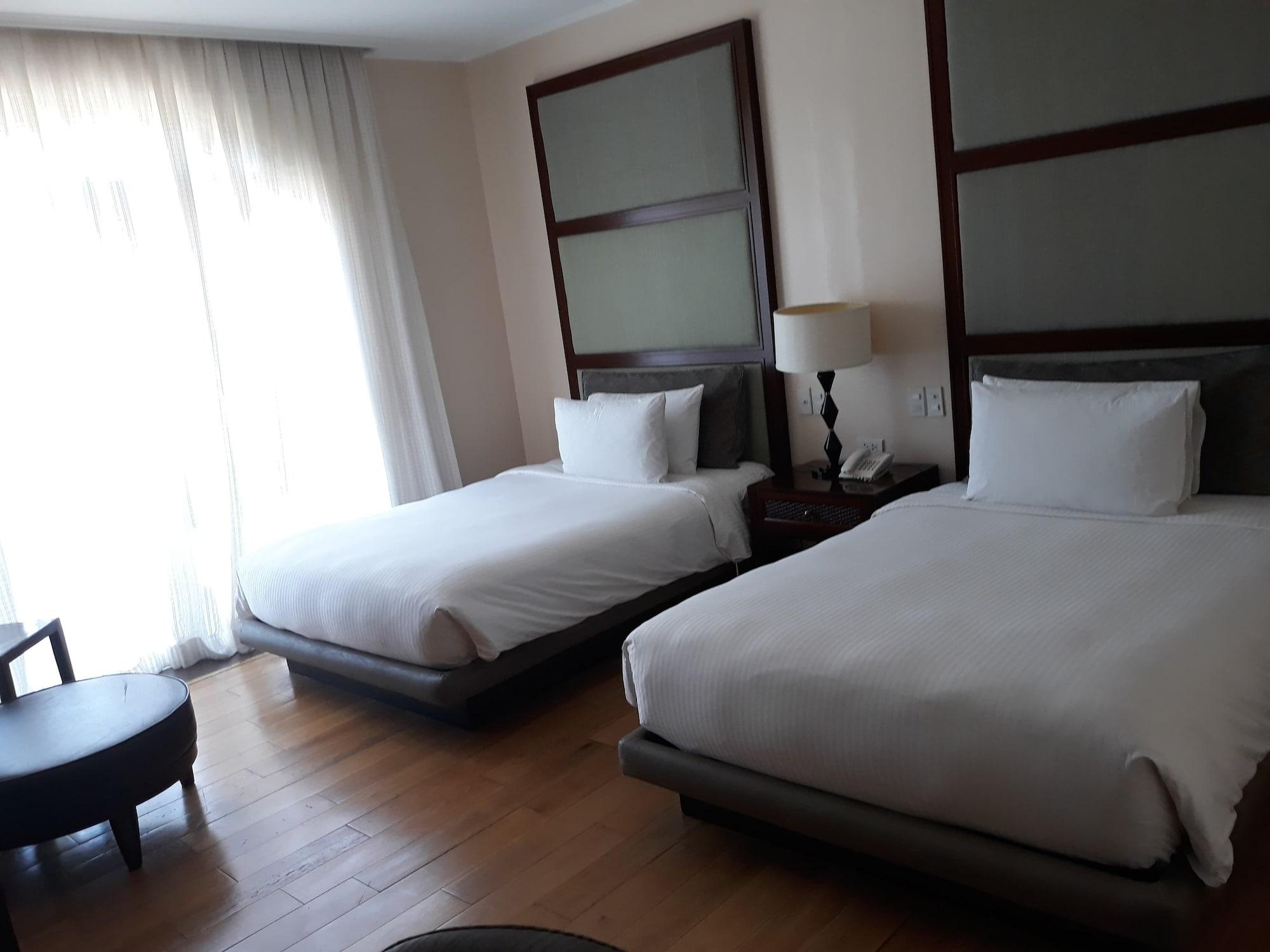 Hotel Venezia Legazpi Bagian luar foto