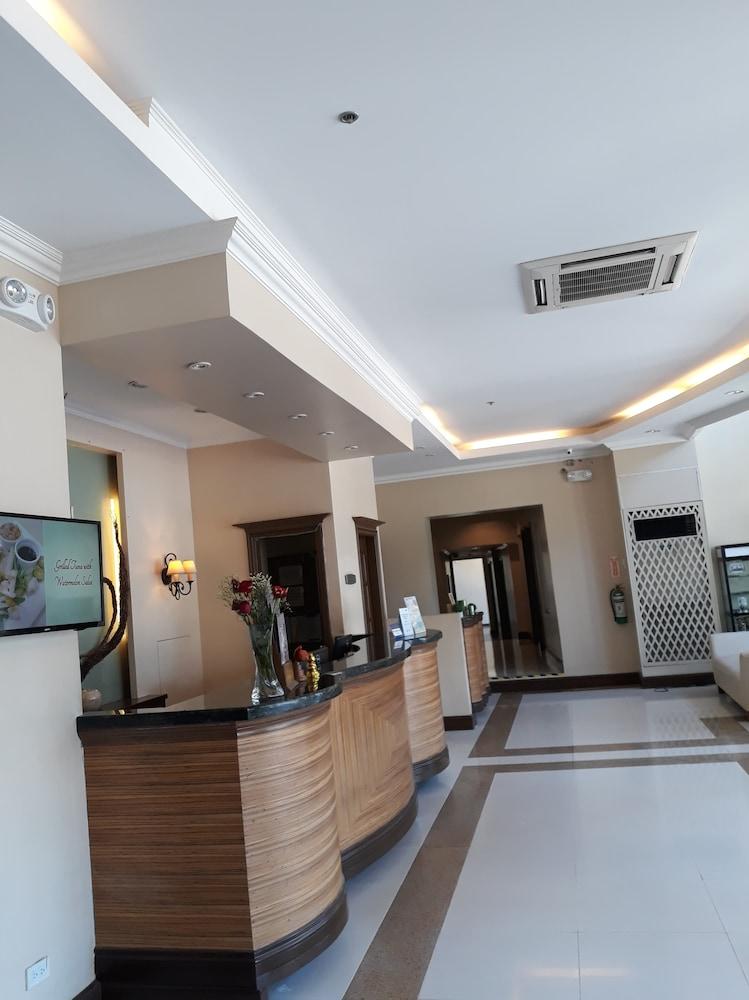 Hotel Venezia Legazpi Bagian luar foto